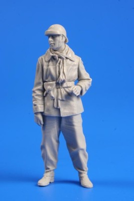 CMK F35257 French WW II Tank Commander 1/35