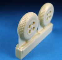 Barracuda Studios BCR48404 Hawker Tempest Mk.V Late Mainwheels - Block Tread 1/48