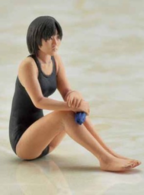 Girls G-35047 Девушка в купальнике 1:35