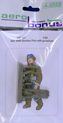 Aerobonus 320167 RAF WWII Bomber Pilot with parachute (1 fig.) 1/32