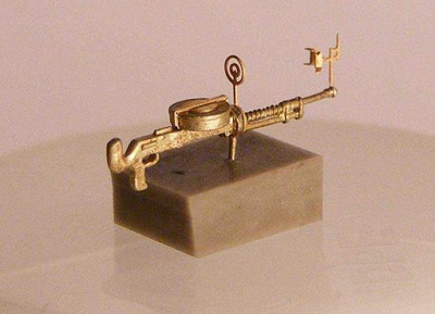 Mini World A7203 Degtyaryov DA machine-gun 1/72