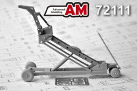 Advanced Modeling AMC 72111 Кран-тележка с гидроподъемником для подъема авиабомб калибром до 500 кг 1/72