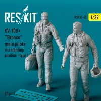 Reskit F32042 OV-10D+ 'Bronco' male pilots standing Type 1 1/32