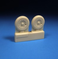 Barracuda Studios BCR48422 Focke-Wulf Fw-190A-6/Fw-190A-7/Fw-190A-8/Fw-190A-9 Fw-190F, Fw-190D Mainwheels with Ribbed Tire 1/48