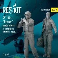 Reskit F32043 OV-10D+ 'Bronco' male pilots standing Type 2 1/32
