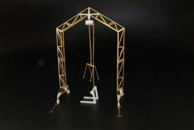 Brengun BRS48004 German airfield portal crane 1/48