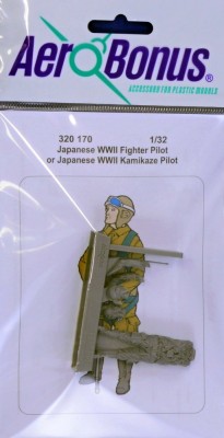 Aerobonus 320170 Japanese WWII Fighter or Kamikaze Pilot 1/32