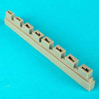 QuickBoost QB48073 Spitfire Mk. I Empty shell case chute 1/48