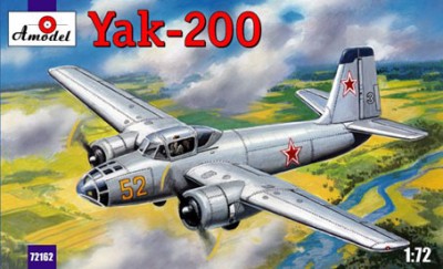 Amodel 72162 Як-200