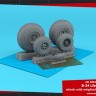 Armory ARAW48340 Consolidated B-24D/B-24J Liberator wheels with weighted tyres type "c" 1/48