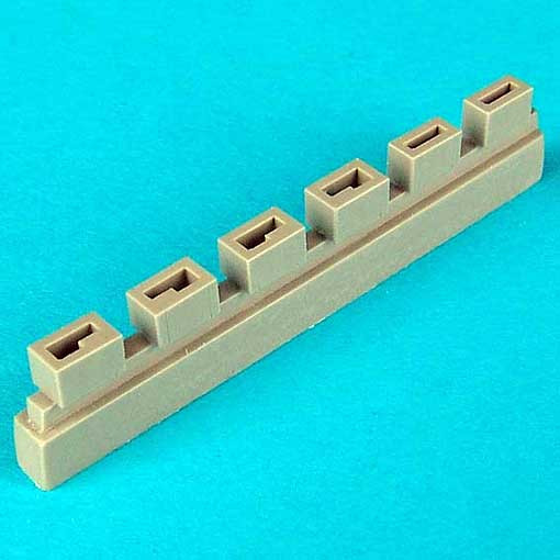 QuickBoost QB48074 Spitfire Mk. V Empty shell case chute 1/48