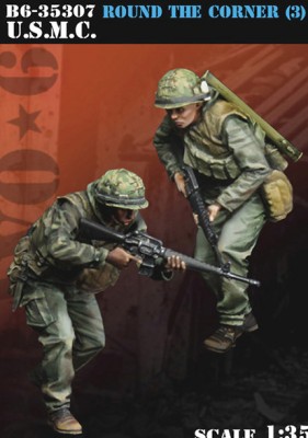Bravo6 35307 USMC - Round The Corner (3) 1/35