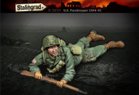 Stalingrad 3153 Десантник США, лежит с винтовкой, 1944-45 1:35