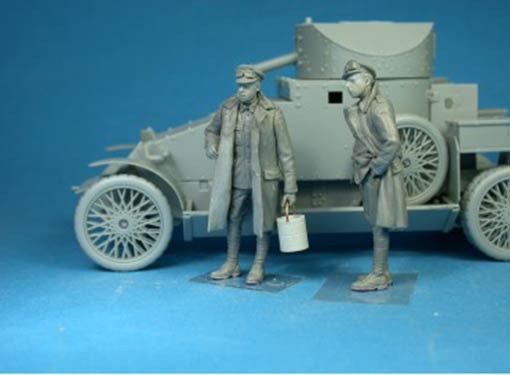 Copper State Models F35-007 British RNAS Armoured Car Division crewman with bucket 1/35