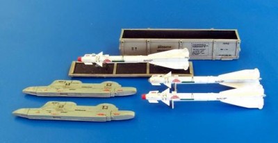 Plus model AL4032 Missile R-60 for Mig-29 only 1:48