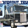AMT 1158 Tyrone Malones Kenworth Hideout Transporter KIT FEATURES 1/25