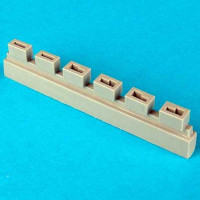 QuickBoost QB48075 Spitfire Mk. IX Empty shell case chute 1/48