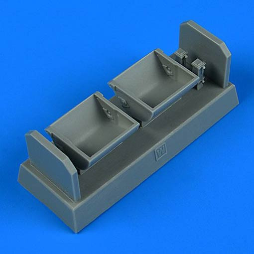 QuickBoost QB32238 Bf 109F/G/K seat (wood type) 1/32