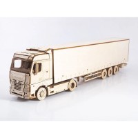 Baumi 11009 КАМАЗ-54901 с полуприцепом НЕФАЗ-93341 (клей в комплекте) 1/35