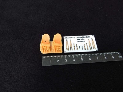 Metallic Details MDR48262 Supermarine Spitfire seats x 2 with seatbelts (3d-printed) 1/48