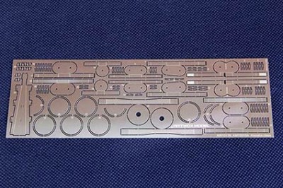 Artwox Model BW10002A USS Guam CB-2 1/350