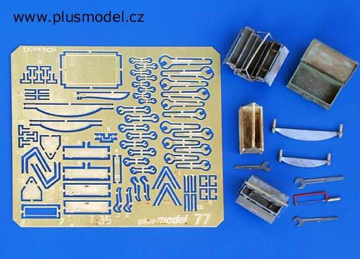 Plus model 077 Tool - boxes, keys and tools 1:35