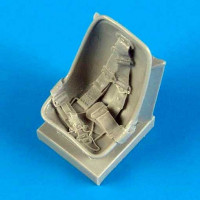 QuickBoost QB32133 Bf 109E seat with safety belts 1/32