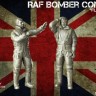 Armory ARF1401A Flight Stories WWII RAF crewmen in high-altitude outfit (2 figures) 1/144