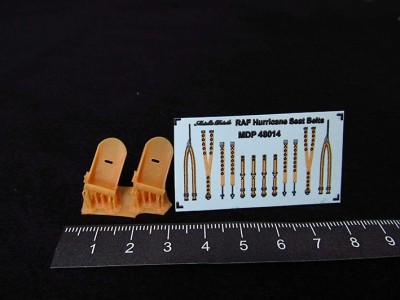 Metallic Details MDR48263 Hawker Hurricane seat s x 2 with seatbelts (3d-printed) 1/48