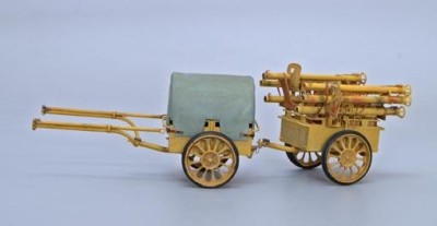 Plus model 265 German ammunition cart If.8 1:35