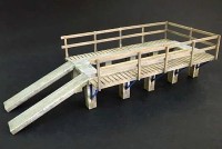Plusmodel M-581 Servis ramp (resin kit) 1/35