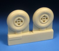 Barracuda Studios BCR32426 Hawker Hurricane 4 Slot Mainwheels 1/32