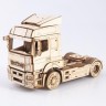 Baumi 11014 КАМАЗ-5490 седельный тягач (клей в комплекте) 1/35