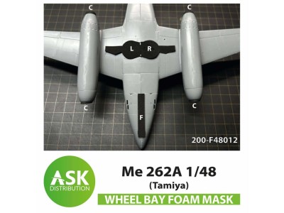 Art Scale 200-F48012 Messerschmitt Me-262A-1a FOAM flexible wheel bay and engine intake mask 1/48