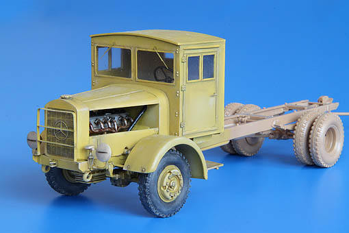 Plus model 356 Einheist kabine for L4500 1:35