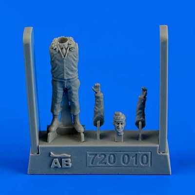 Aerobonus 720010 U.S.A.F. Fighter Pilot - Korean War 1950-1953 1/72