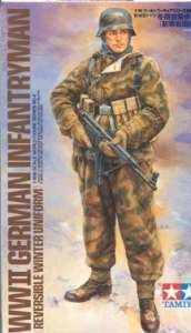 Tamiya 36304 1/16 WWII INFANTRYMAN (Reversible winter uniform) 1/16