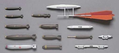 Hasegawa 36001 Боеприпасы AIRCRAFT WEAPONS A X48-1 (HASEGAWA)