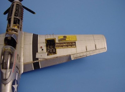 Aires 4082 P-51 MUSTANG gun bay 1/48