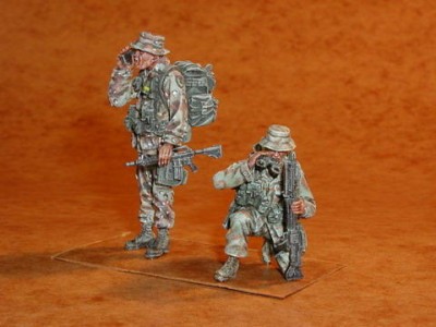 CMK F35074 U. S. Special Forces (2 fig. ) 1/35