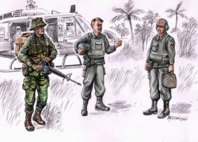 CMK F72076 Vietnam LRRP US Helicopter crew (3 fig. ) 1/72