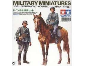 Tamiya 35053 Немецкие кавалерист и пехотинец 1/35