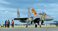 Revell 03996 Американский самолёт "F-15E Eagle" 1/144