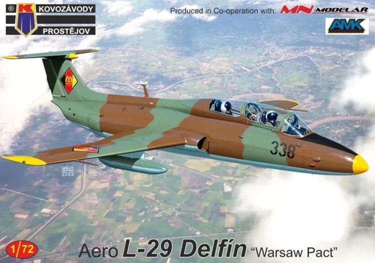 Kovozavody Prostejov 72459 Aero L-29 Delfin 'Warsaw Pact' (4x camo) 1/72