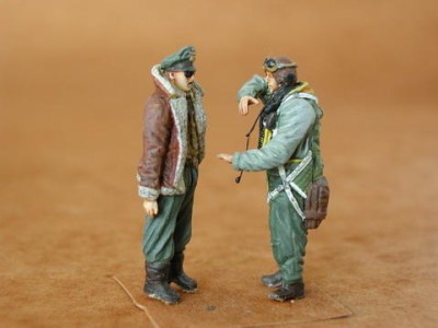 CMK F48023 US Fighter Pilots WW II (2 fig. ) 1/48