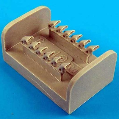 QuickBoost QB72096 P-40M/N exhaust 1/72