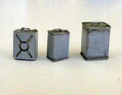 Plus model EL059 1/35 Square cans (12 pcs.) EASY LINE
