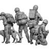 Master Box 35238 Dog Patrol, Vietnam War Series (4 fig. & dog) 1/35