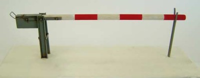 Plus model EL066 1/35 Road Barrier (1 pc.) EASY LINE