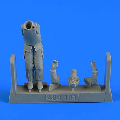 Aerobonus 480181 Modern British Army Gunner for BAE Warrior 1/48